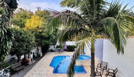 Casa à venda em Atibaia - Jd. dos Pinheiros - 120m²