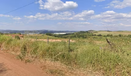 Área à venda em Vinhedo - 161.333,33m²