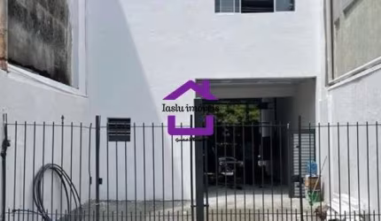 Galpão para Venda - 120m²
