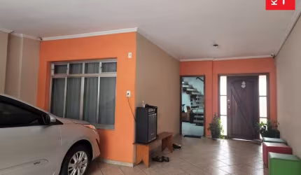 Casa com 3 quartos à venda na Avenida Álvaro Guimarães, 1316, Planalto, São Bernardo do Campo por R$ 680.000