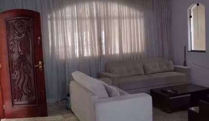Casa com 4 quartos à venda na Rua Sedan, 119, Utinga, Santo André por R$ 1.100.000