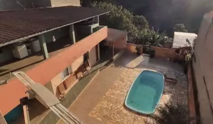 Casa com 2 quartos à venda na Rua Vista Alegre, 212, Rio Grande, São Bernardo do Campo por R$ 690.000