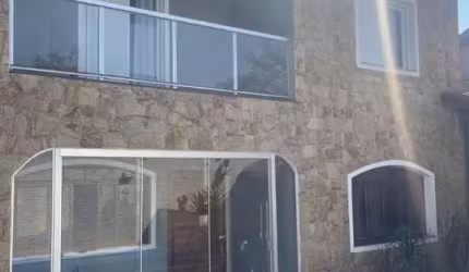 Casa com 3 quartos à venda na Rua das Gralhas, 999, Independência, São Bernardo do Campo por R$ 2.400.000