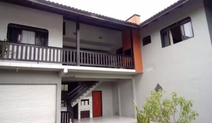 SOBRADO no ITAUM com 7 quartos para VENDA, 426 m²