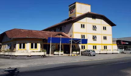 PRÉDIO no GLÓRIA com 41 quartos para VENDA, 1400 m²