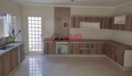 Excelente casa no Nobuji
