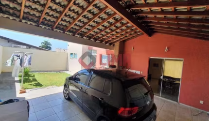 Excelente casa no Jardim Terra Branca