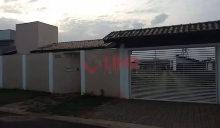 LINDA CASA NO RECANTO DOS NOBRES I - AGUDOS / SP