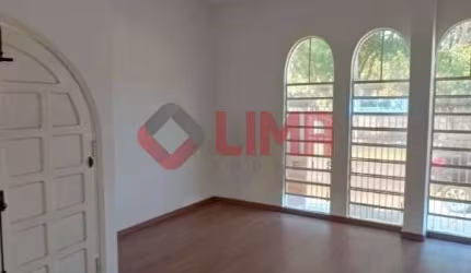 LINDA CASA PARQUE UNIÃO - 4 DORM SENDO 1 SUÍTE - BAURU/SP
