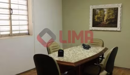 EXCELENTE SOBRADO PARA RESIDENCIAL E COMERCIAL NO VILA FLORES - BAURU / SP