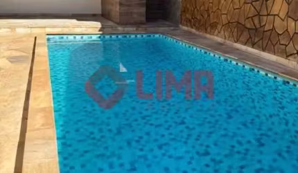 Linda Casa com Piscina Jd Carolina - Bauru/SP