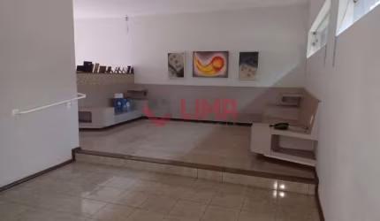 EXCELENTE CASA RESIDENCIAL OU COMERCIAL PARA LOCAÇÃO E VENDA