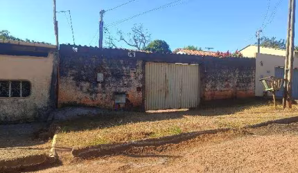 Oportunidade Única em SANTO ANTONIO DO DESCOBERTO - GO | Tipo: Casa | Negociação: Venda Online  | Situação: Imóvel