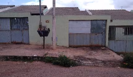 Oportunidade Única em SANTO ANTONIO DO DESCOBERTO - GO | Tipo: Casa | Negociação: Leilão  | Situação: Imóvel