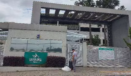 Oportunidade Única em SAO JOSE DOS PINHAIS - PR | Tipo: Apartamento | Negociação: Leilão  | Situação: Imóvel