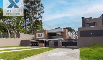Sobrado com 3 dormitórios à venda, 104 m² por R$ 795.000,00 - Santa Cândida - Curitiba/PR