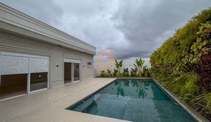 Casa térrea com 4 suites -  394m2