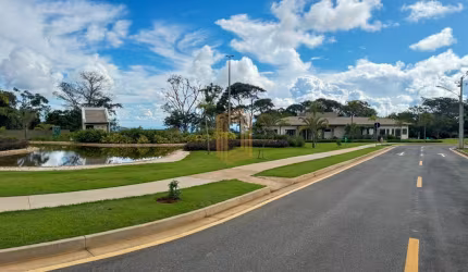 Lote de esquina 398m2 - Florais Chapada