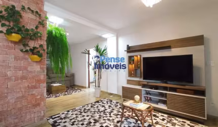 Ampla cobertura dupex no centro de Florianópolis