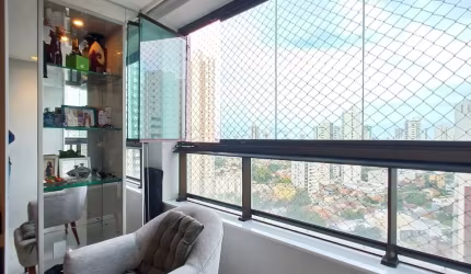 Apartamento com 3 quartos à venda no Rosarinho