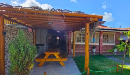 Casa de praia em cond. fechado mobiliada 4 quartos com área verde em Porto de galinhas, Ipojuca - PE
