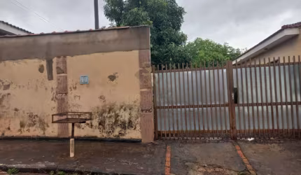 Casas Residenciais Padrão em Serrana