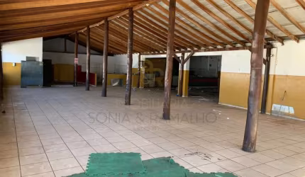 Salão Comercial  para Locação no Bairro Ipiranga, em Ribeirão Preto