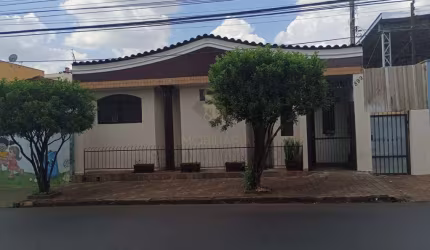 Casa Comercial para locação no bairro Vila Tibério, em Ribeirão Preto