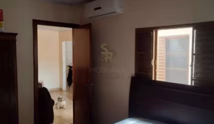 Casas Residenciais Padrão em Jardinópolis