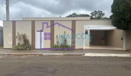 Casa com 3 quartos à venda no Jardim Marajá, Marília , 280 m2 por R$ 950.000