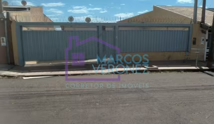 Casa com 2 quartos à venda no Jardim Universitário, Marília , 149 m2 por R$ 380.000