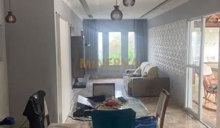 Sítio à Venda em Mairinque: 3 Dormitórios e 420m² por R$550k