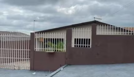 CASA COM 3 QUARTOS E SUITE NO JD CAMBÉ V