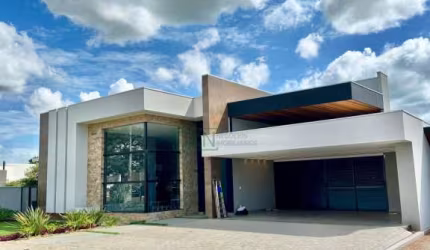 CASA TERREA ALTO PADRÃO COM 4 SUITES NO CONDOMINIO VILLAGIO DO ENGENHO