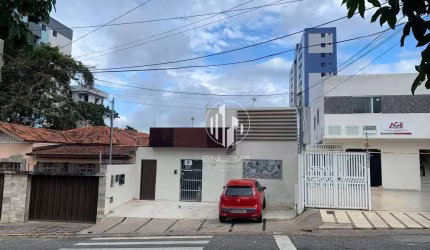 Casa para Comércio ou Clínica no Centro
