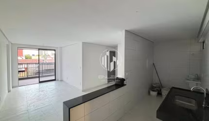 Apartamento novo com 02 quartos + Varanda Gourmet em Manaíra