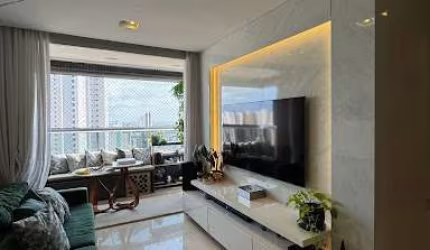 Apartamento mobiliado, decorado e projetado con 03 quartos em Brisamar