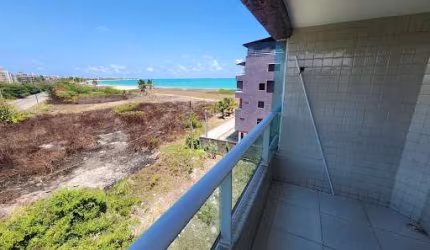 Flat com Varanda na Beira Mar do Bessa