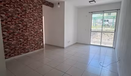 Alugo Apartamento no ALLEGRO  3ºAndar - Av. Torquato tapajós