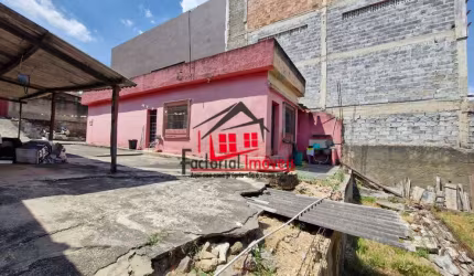 TERRENO A VENDA COM CASA NO BAIRRO COLORADO