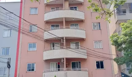CENTRO - 2 QUARTOS, SALA COZINHA BWC, 1 VAGA, A/PRIV. 50,30m²
