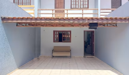 CANCELLI - COND. FECH. - 2 QUARTOS, SALA, COZINHA, AREA DE SERVIÇO, CHURRASQ, 2 VAGAS DE CARRO, A/C-100M²