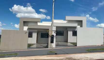 Casa com 2 quartos à venda na Gleba Esperança, Londrina  por R$ 295.000