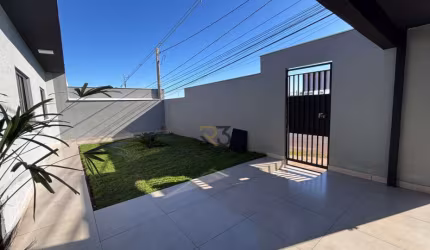 Casa com 3 quartos à venda no Colúmbia, Londrina  por R$ 380.000