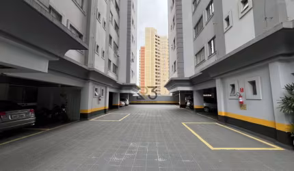 Apartamento com 3 quartos à venda no Centro, Londrina  por R$ 320.000