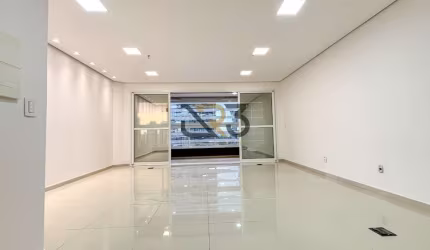 Sala comercial para alugar em Gleba Palhano, Londrina  por R$ 3.290