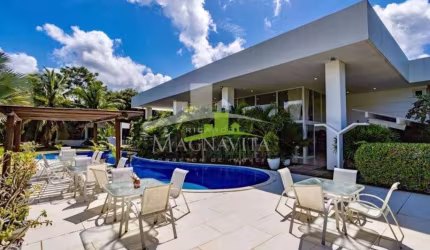 Mansão à Venda no Encontro das Águas, 5 Suítes, 1.500m² construída, 6.000m² Terreno, Piscina, Gourmet, Academia. Alto Luxo. Única! Estrada do Coco