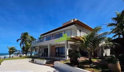 Casa alto padrão, frente mar em Busca Vida, 683m², 10 suítes, piscina, espaço gourmet, 6 vagas, imóvel exclusivo no litoral norte da Bahia
