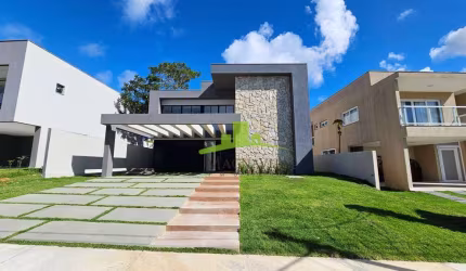 ALPHAVILLE LITORAL NORTE 1 | CASA | 300m² | 5 suítes | Piscina | Área Gourmet | Energia Solar | 2 vagas | Depósito | Litoral Norte