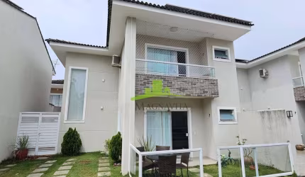 Casa à Venda no Miragem, Lauro de Freitas, 160m², 3 Quartos, 1 Suíte, Energia Solar, Área Gourmet, 2 Vagas, Condomínio Privativo, R$ 860.000,00